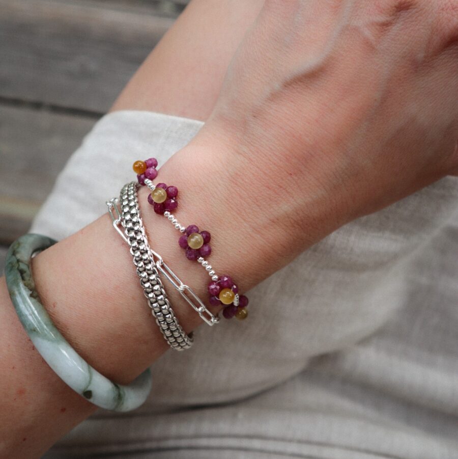 Ruby and Tiger's eye beaded flower bracelet